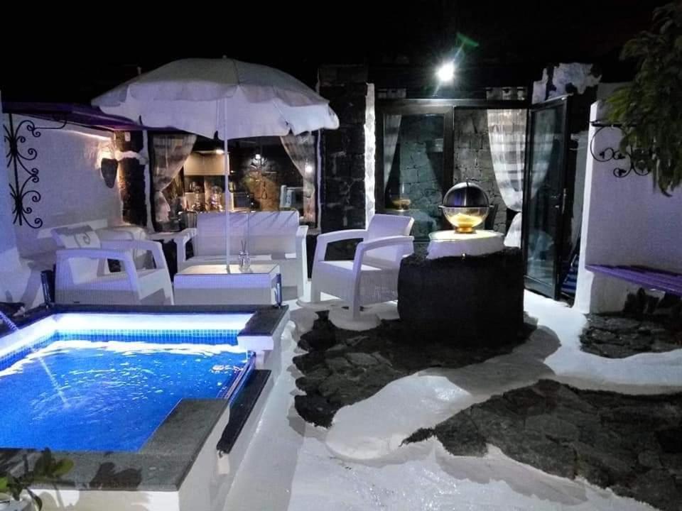 Aloelux Villa ! - Private Villa With Jacuzzi, Cinema ,Massage ,Wonderful View, Art Desing Villa Conil Extérieur photo