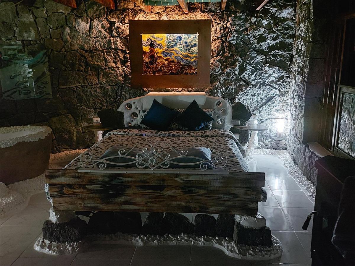 Aloelux Villa ! - Private Villa With Jacuzzi, Cinema ,Massage ,Wonderful View, Art Desing Villa Conil Extérieur photo
