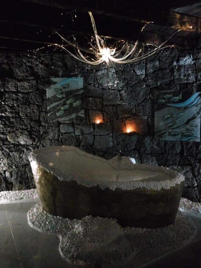 Aloelux Villa ! - Private Villa With Jacuzzi, Cinema ,Massage ,Wonderful View, Art Desing Villa Conil Extérieur photo