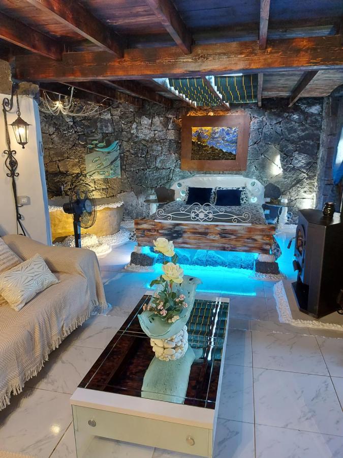 Aloelux Villa ! - Private Villa With Jacuzzi, Cinema ,Massage ,Wonderful View, Art Desing Villa Conil Extérieur photo