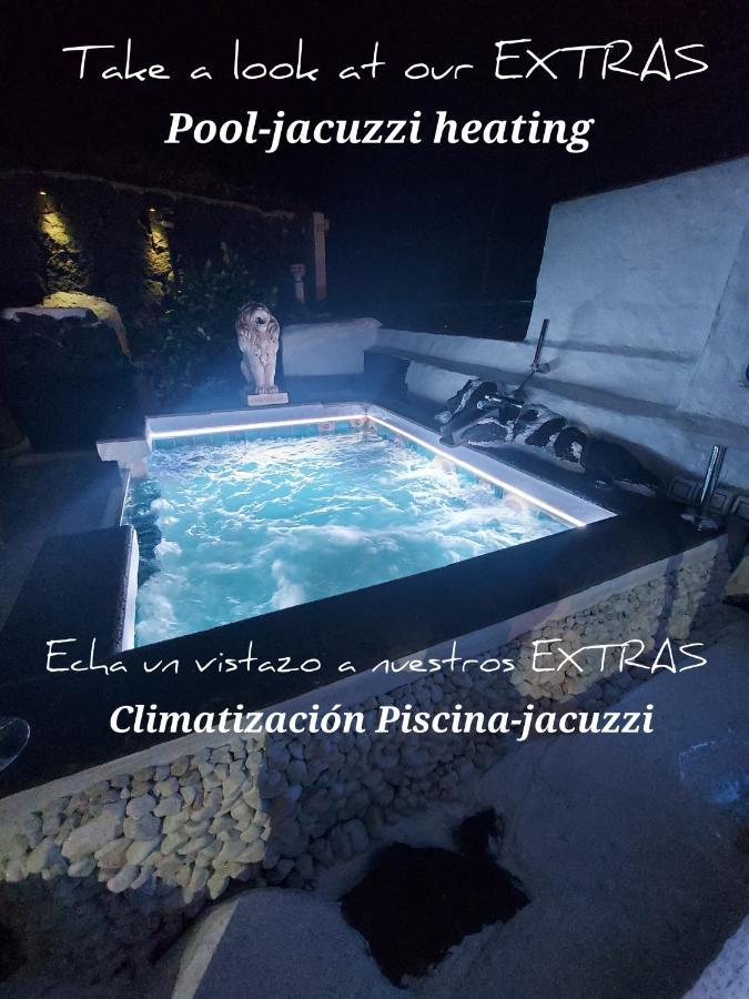 Aloelux Villa ! - Private Villa With Jacuzzi, Cinema ,Massage ,Wonderful View, Art Desing Villa Conil Extérieur photo